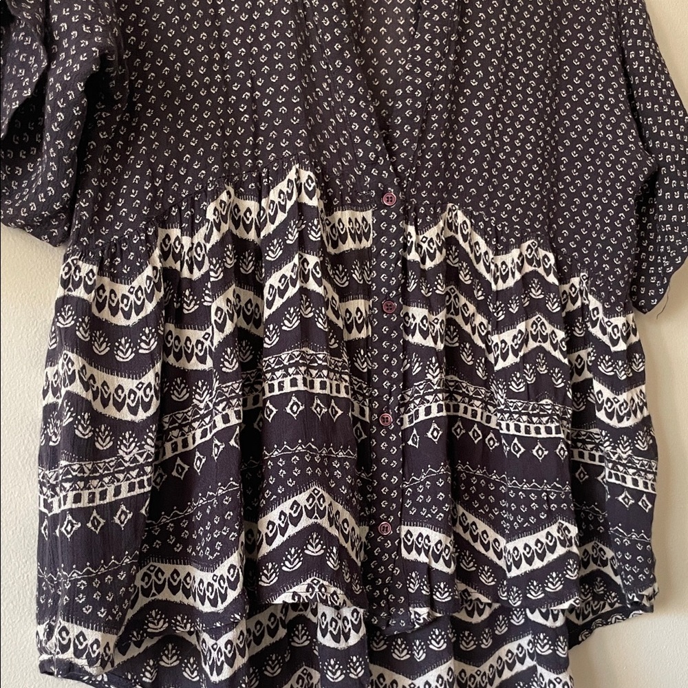 En Créme|Printed high low Blouse|Blue white|Small|EUC - Picture 2 of 12